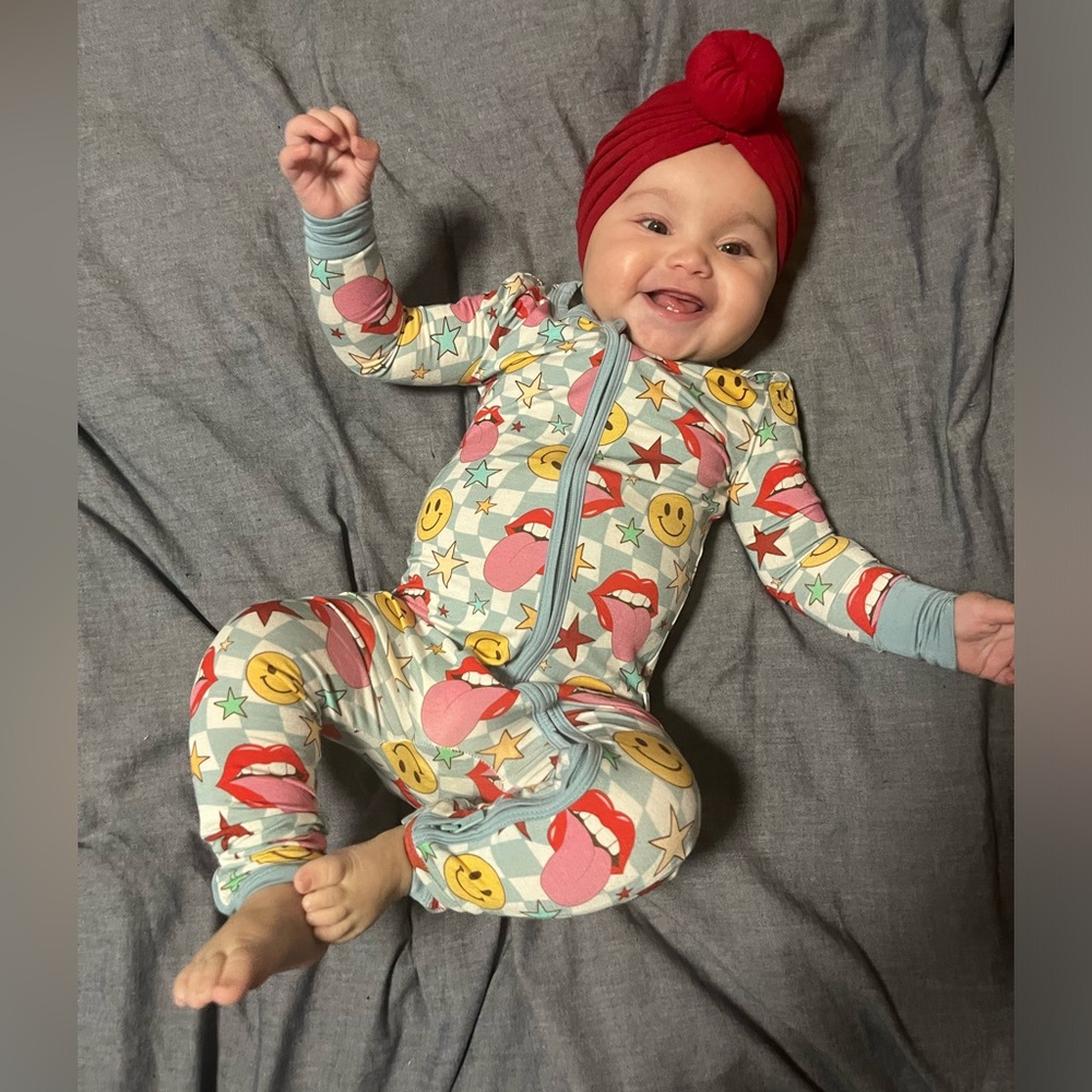 Posh Peanut bamboo convertible footie